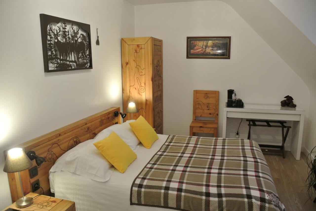 Saint-Jouan-des-Guérets Au Logis De La Rance Bed And Breakfast المظهر الخارجي الصورة