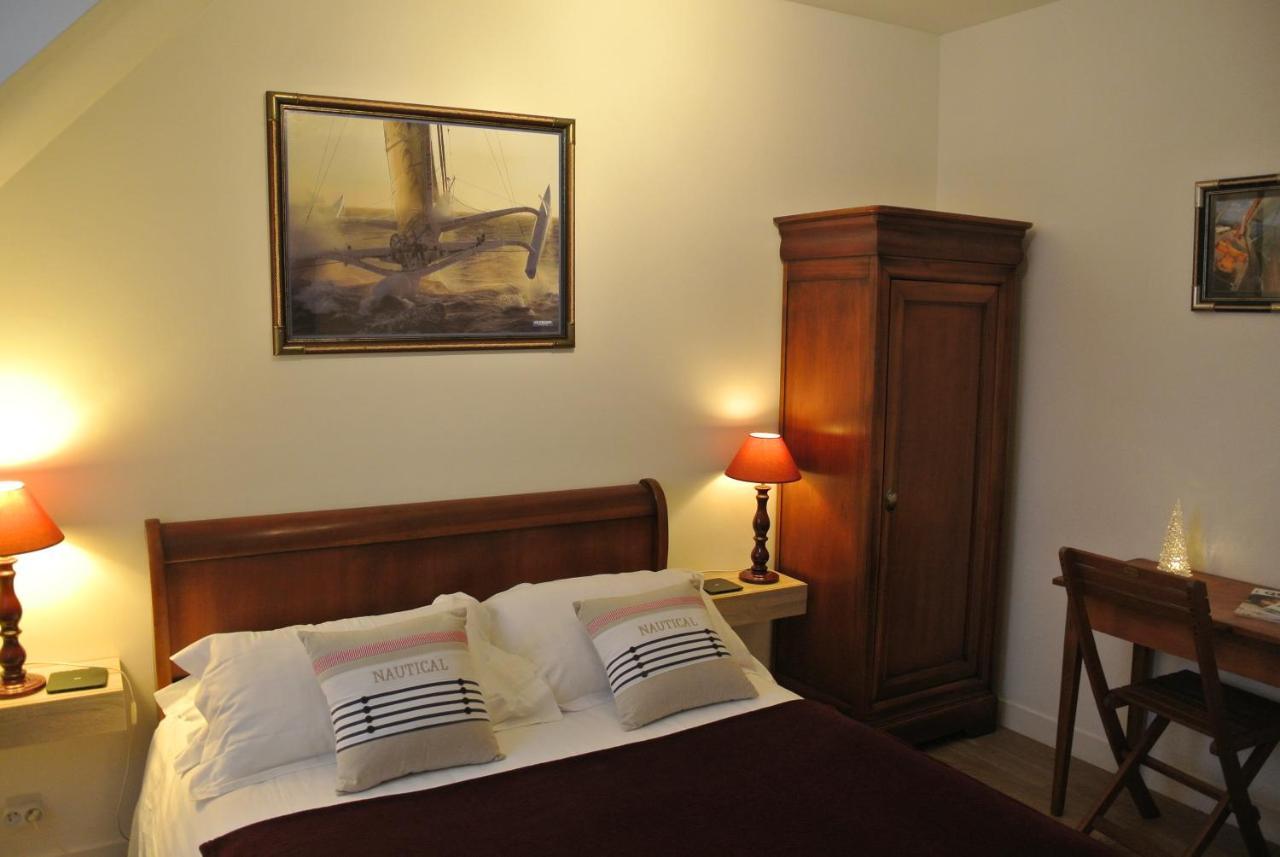 Saint-Jouan-des-Guérets Au Logis De La Rance Bed And Breakfast المظهر الخارجي الصورة